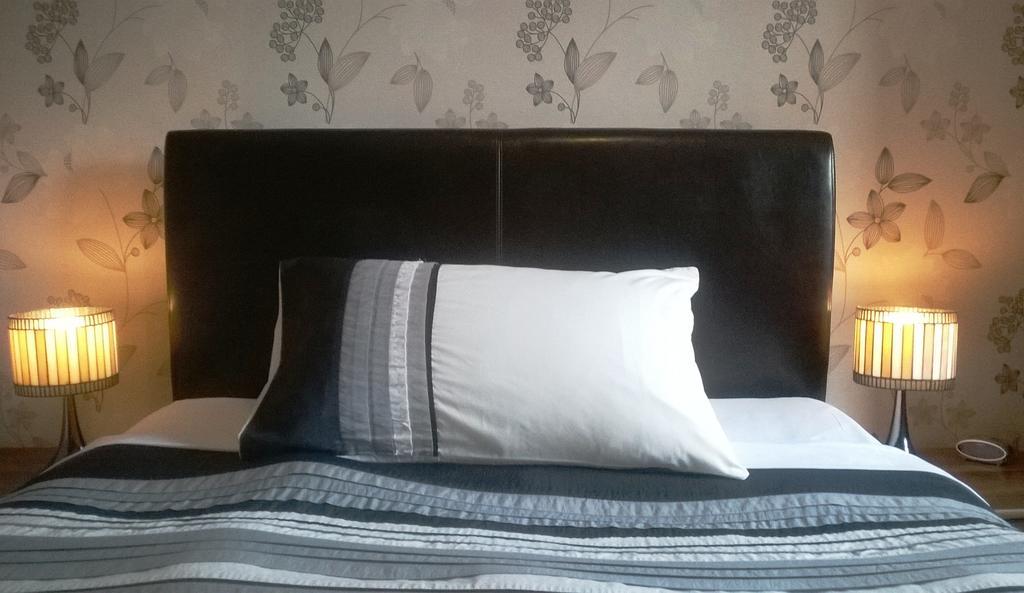 Albany House Guest house 4*
