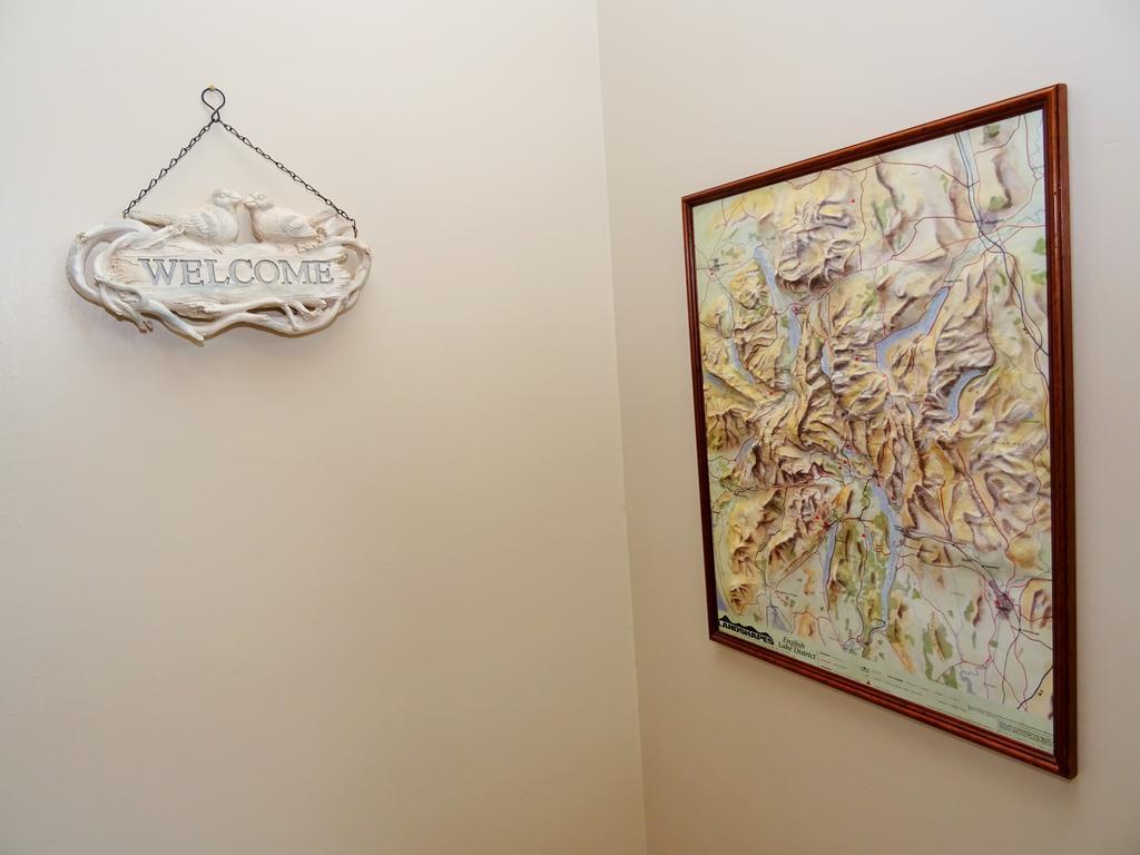 Sharp Edge Apartment *