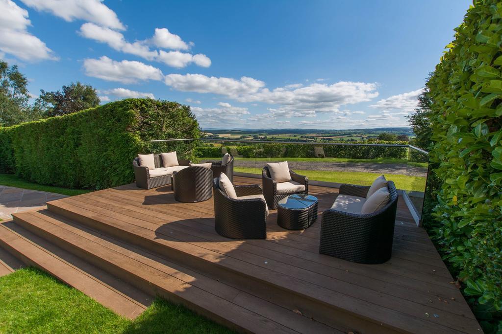 Roundthorn & Luxury 5*