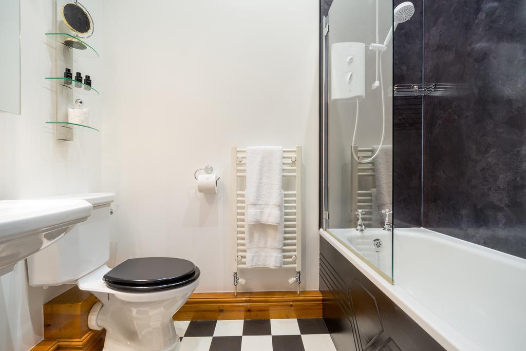 Brooklands Guest house 5*