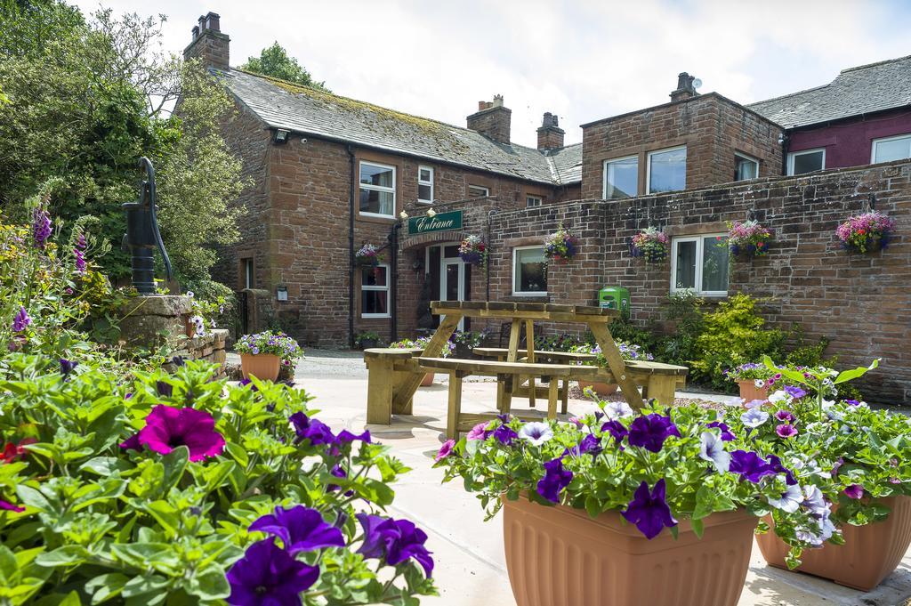 Country Hotel