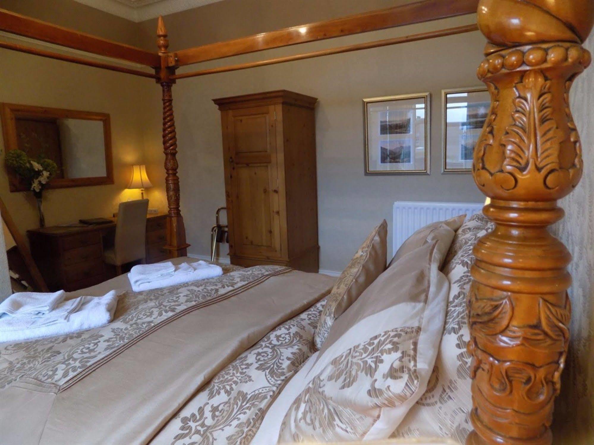Guest house Glendale 4*