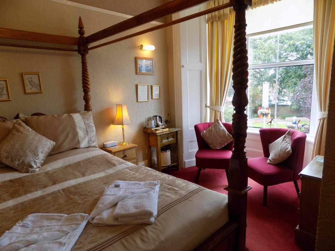 Glendale Guest house 4*
