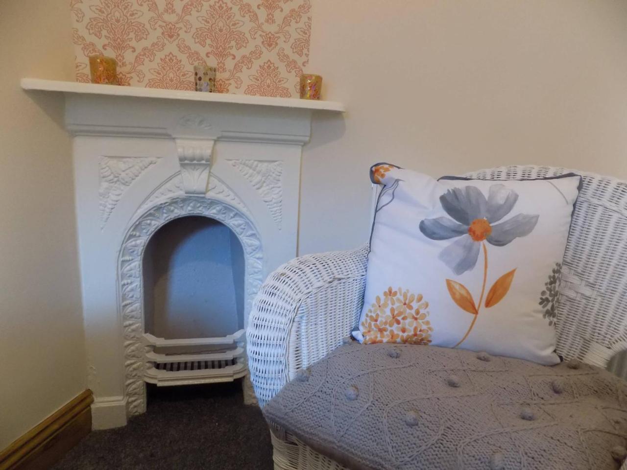 Guest house Glendale 4*