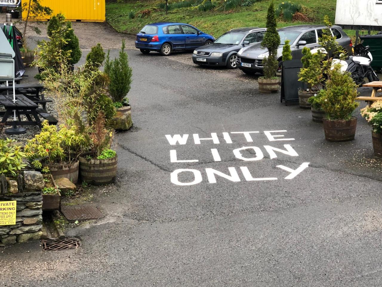The White Lion Hotel *