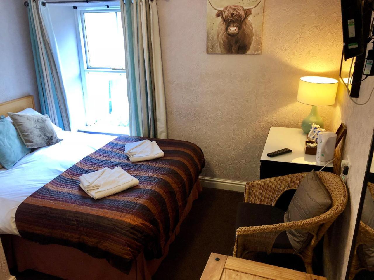 The White Lion Hotel *