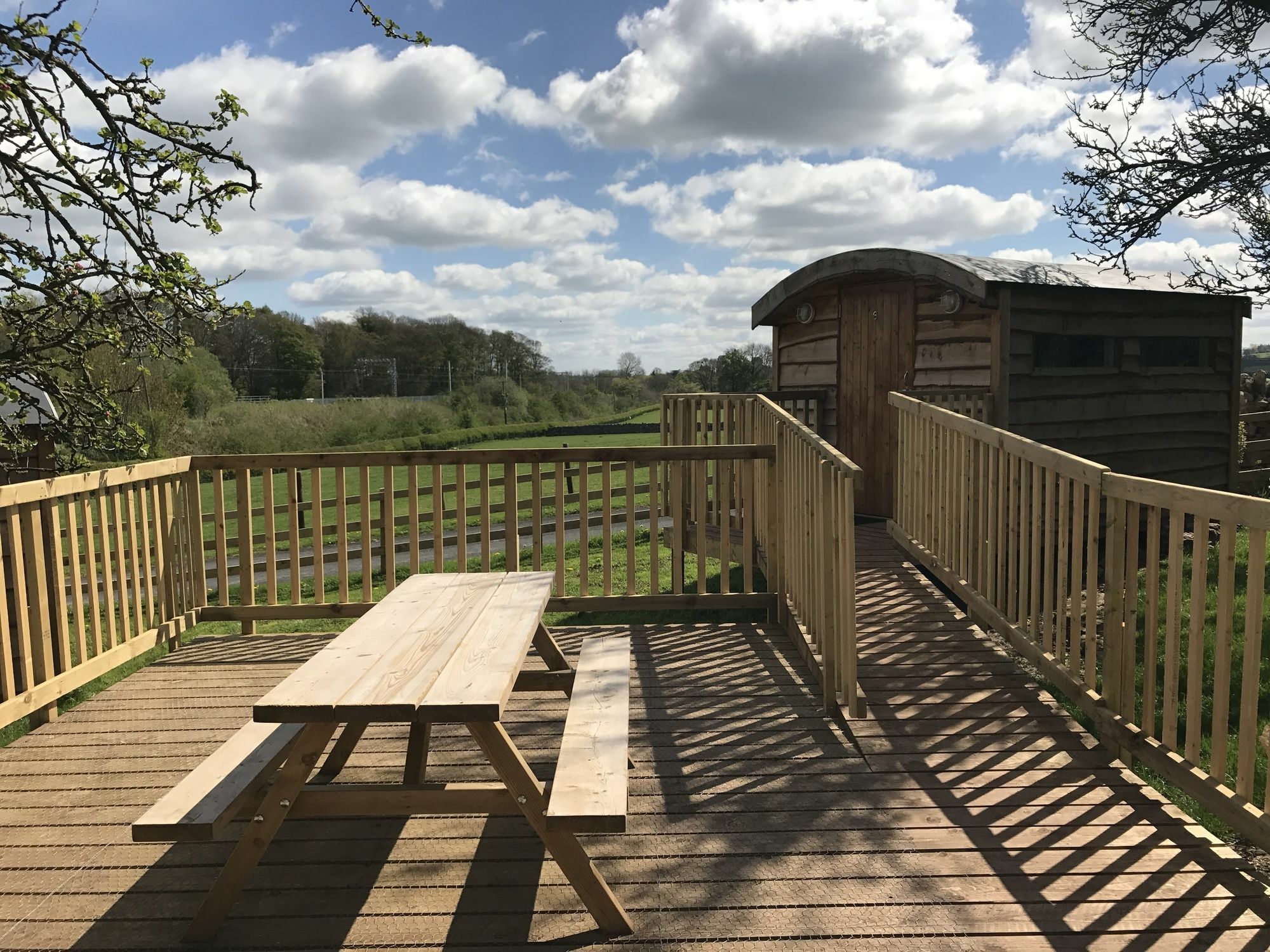 Orchard Hideaways Campsite