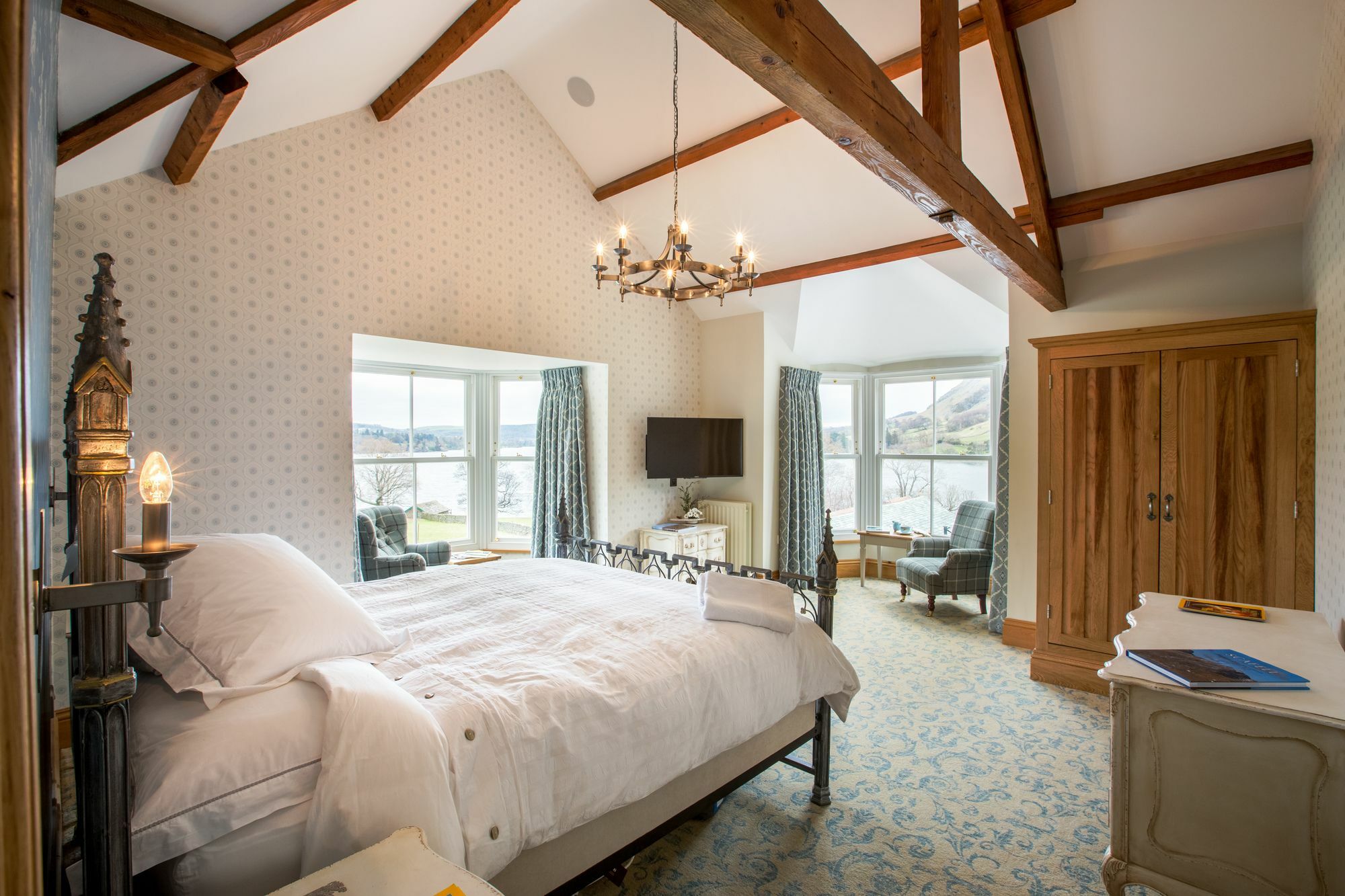 Waternook Lakeside Holiday home *