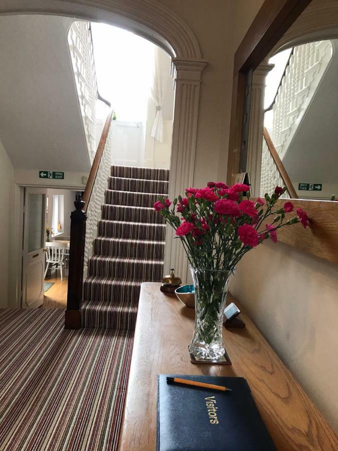 @edengate Bed & Breakfast 4*