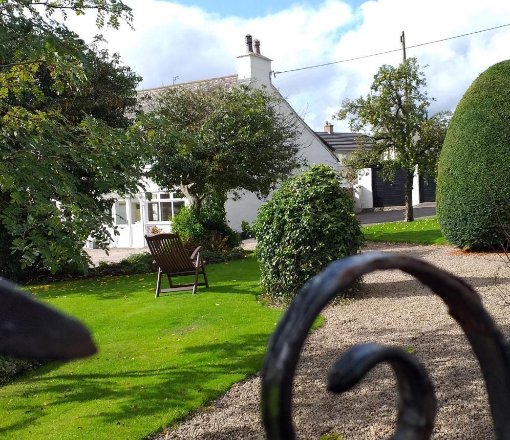 The White House Guest house 4*