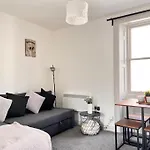 Little Dockray Two-Bed Apartment Centre Of Penrith