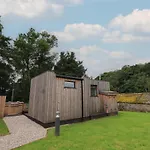 Brow Wood Cabin