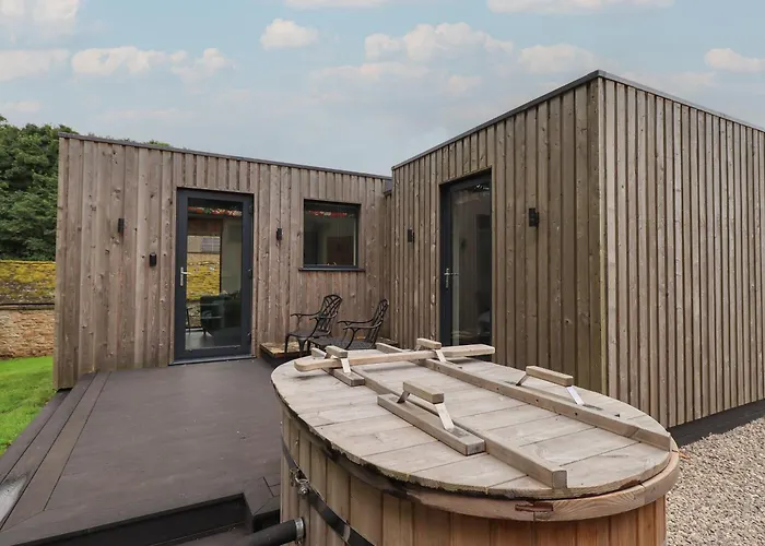 Brow Wood Cabin