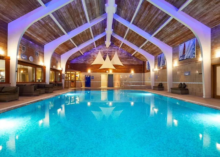 North Lakes Hotel And Spa