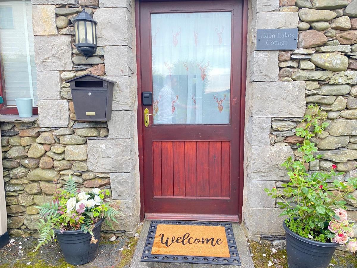 District In 1 Acre Gardens Off M6 Country house Penrith