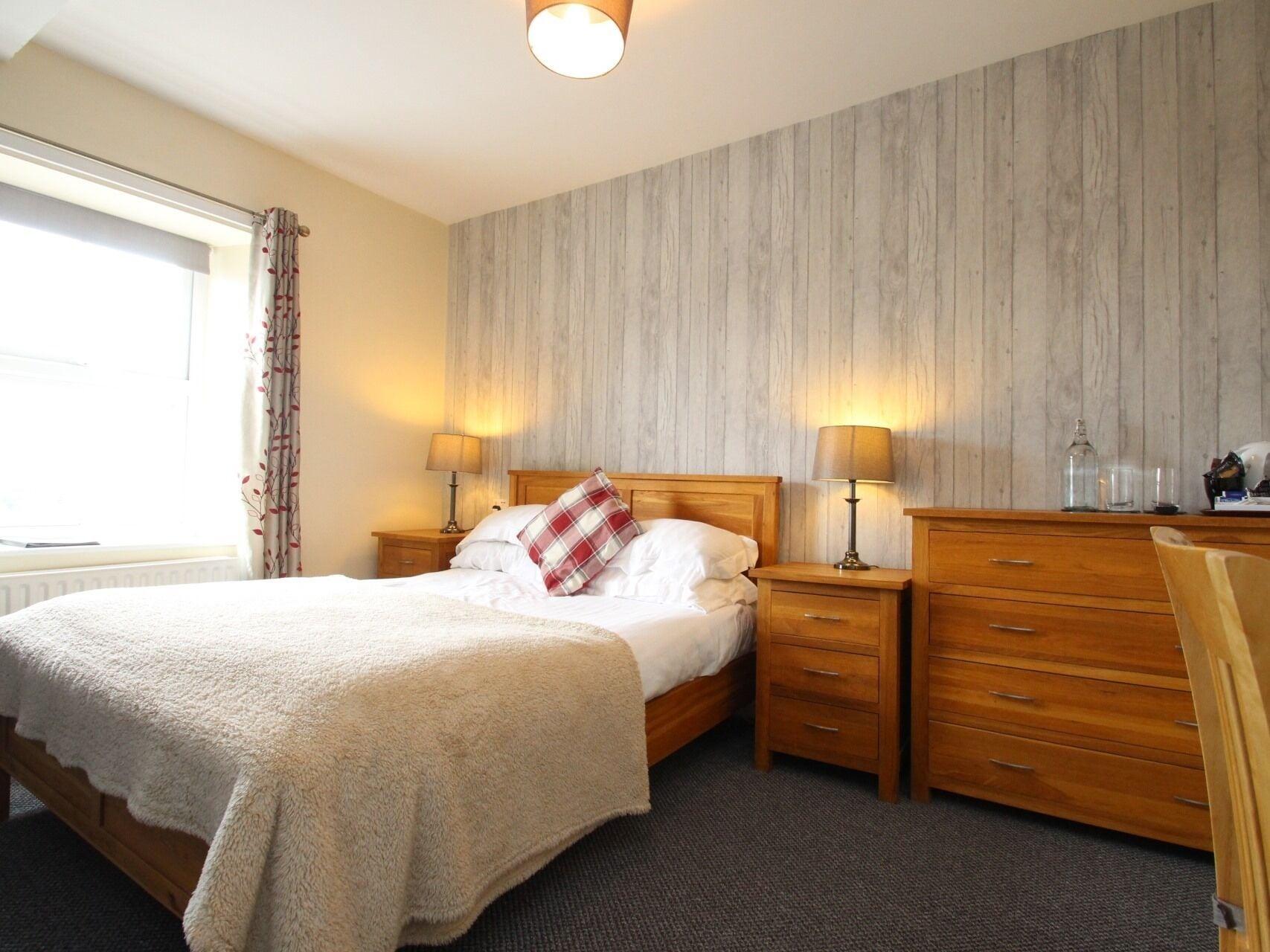 Acorn Guest house 4*