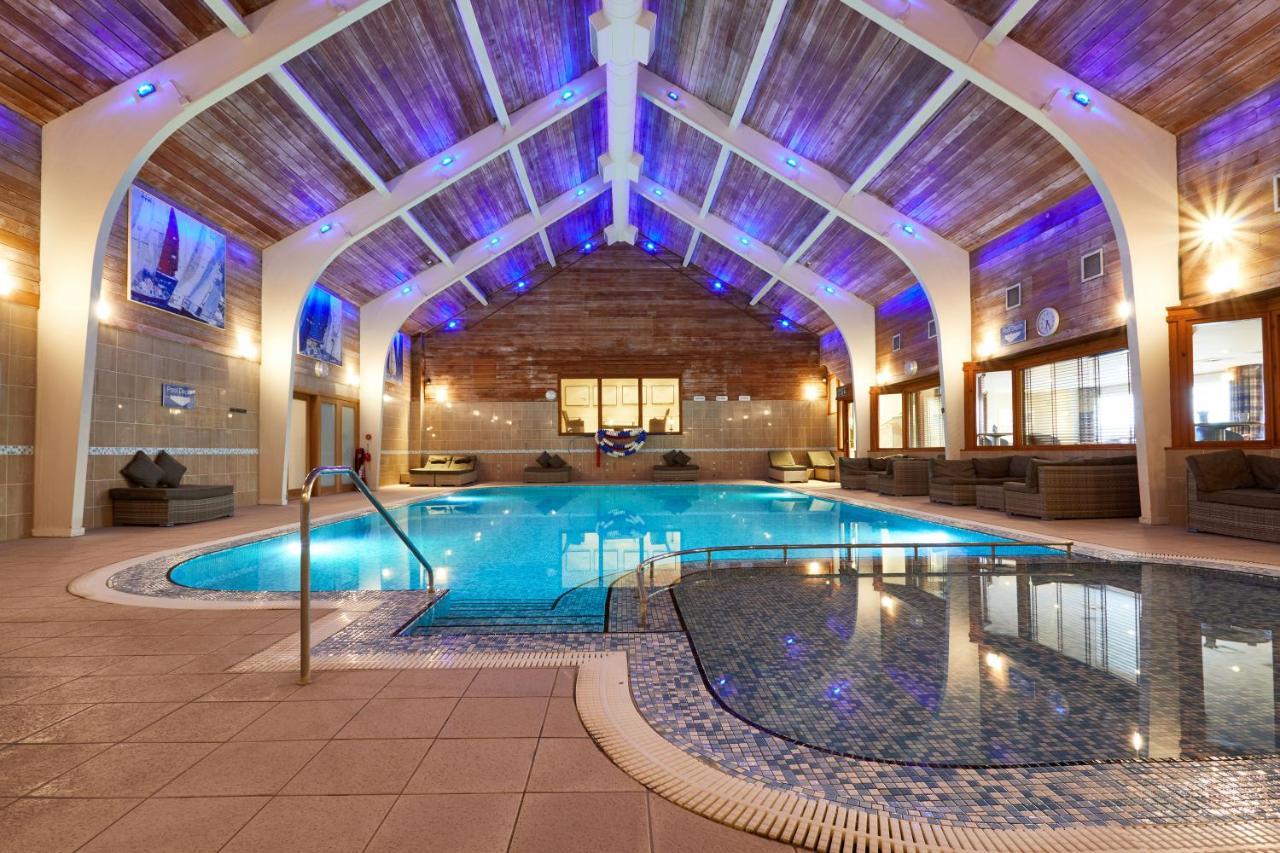 Hotel North Lakes And