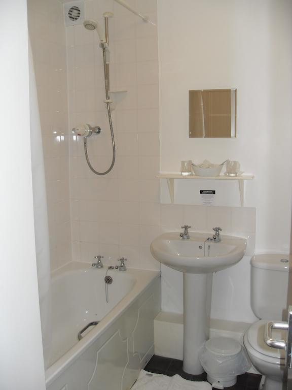 Guest house Acorn 4*