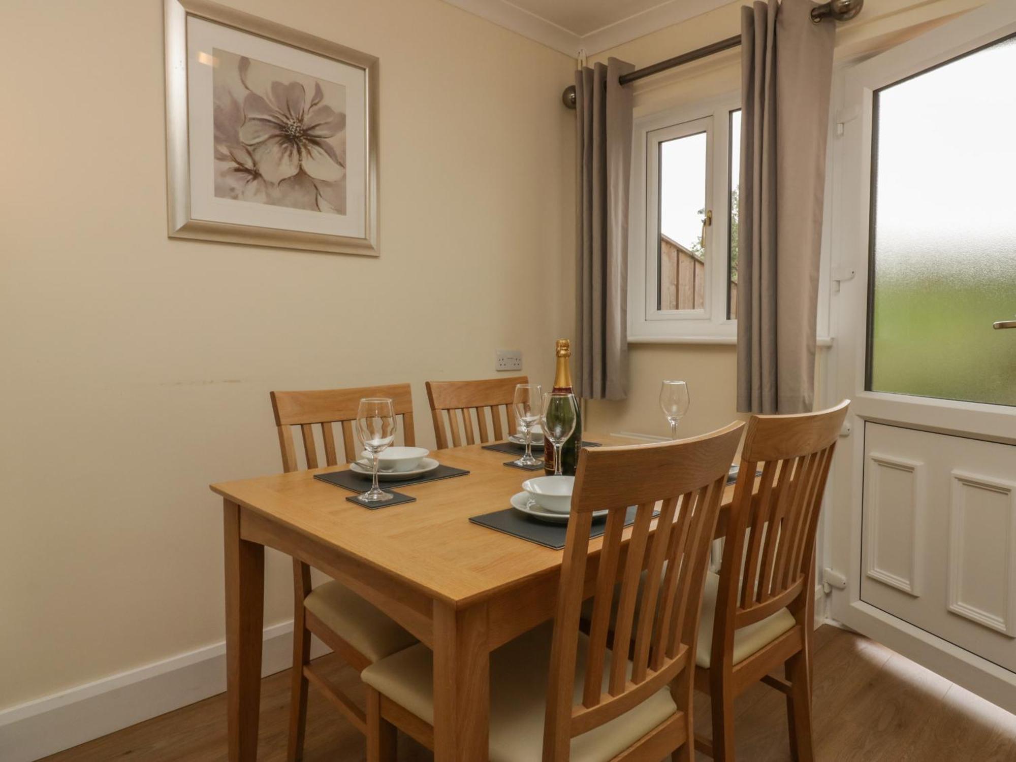 Holiday home 9 Eamont Park *