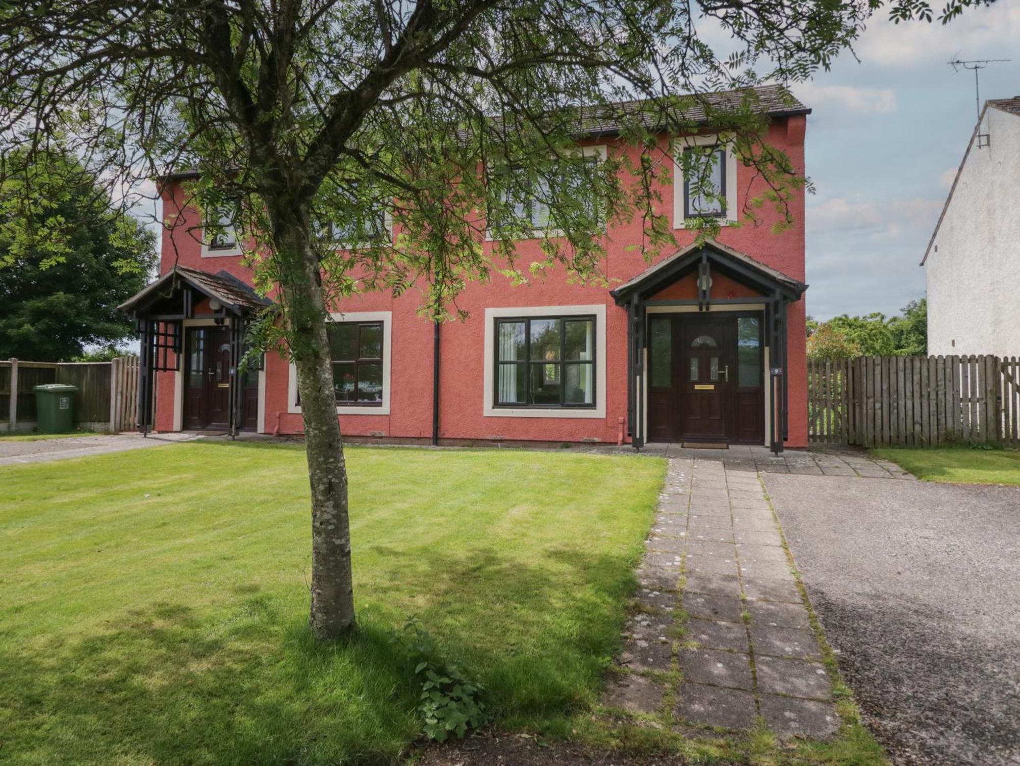 Holiday home 9 Eamont Park *