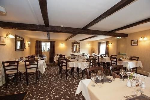 Inn Black Swan