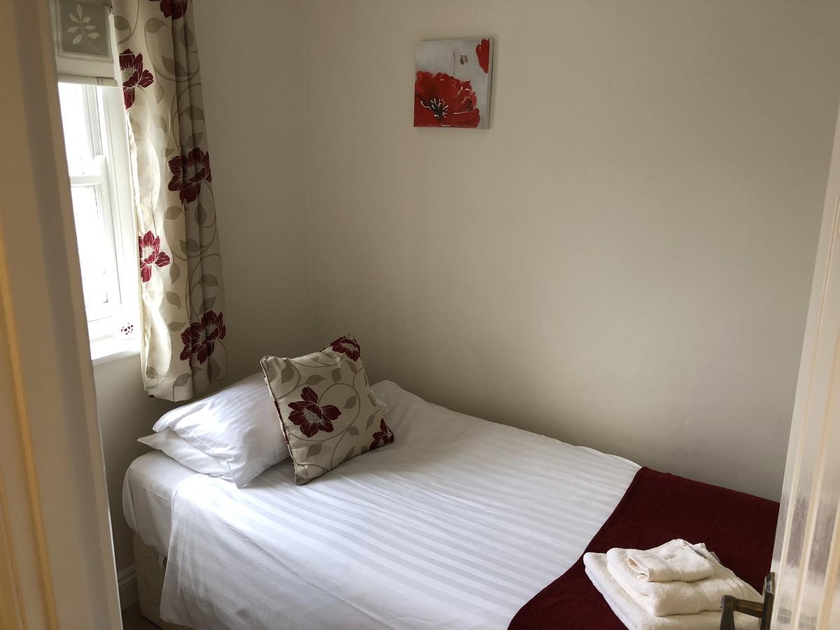 Inn Black Swan