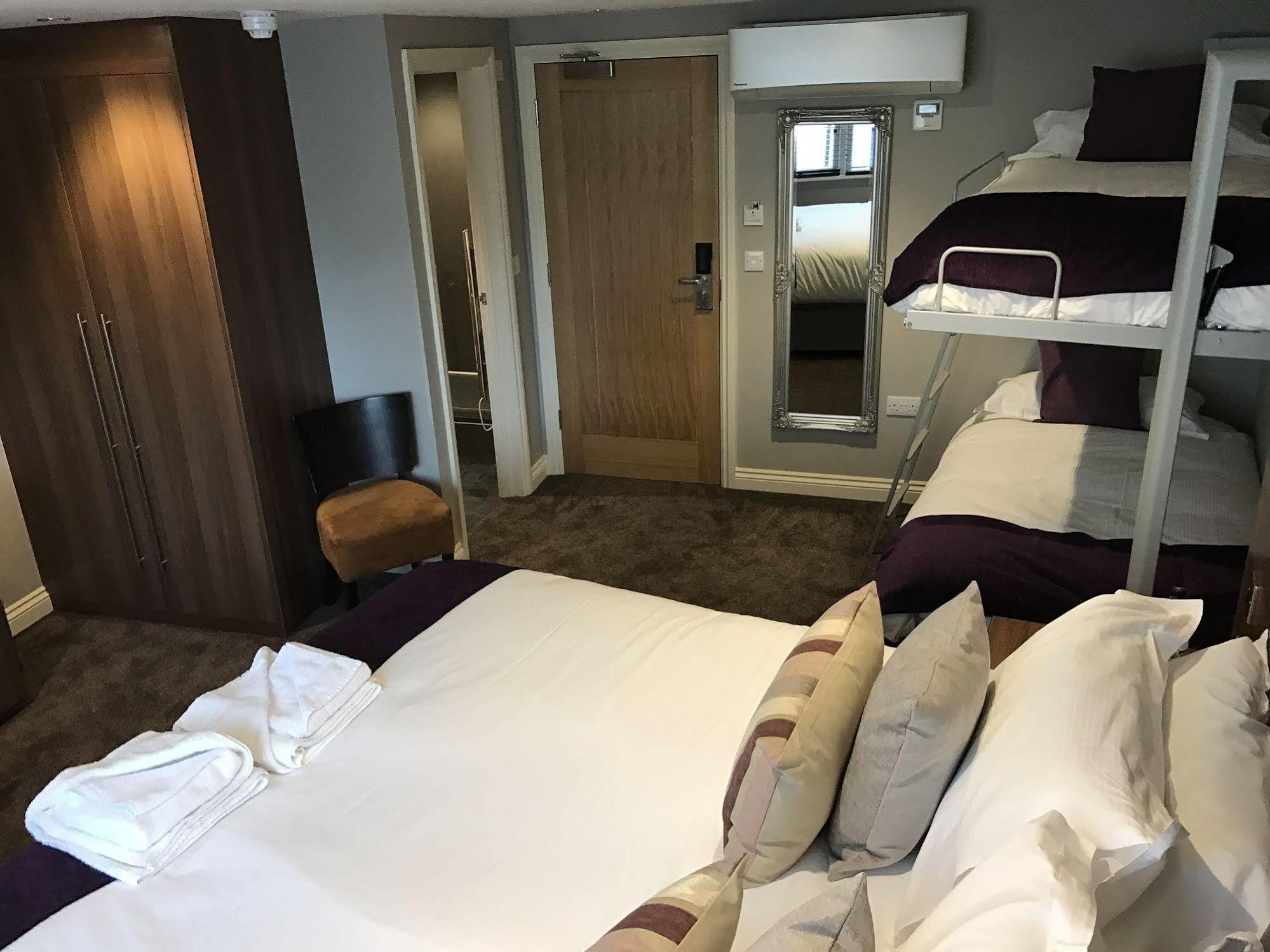 Hotel Foundry 34 3*
